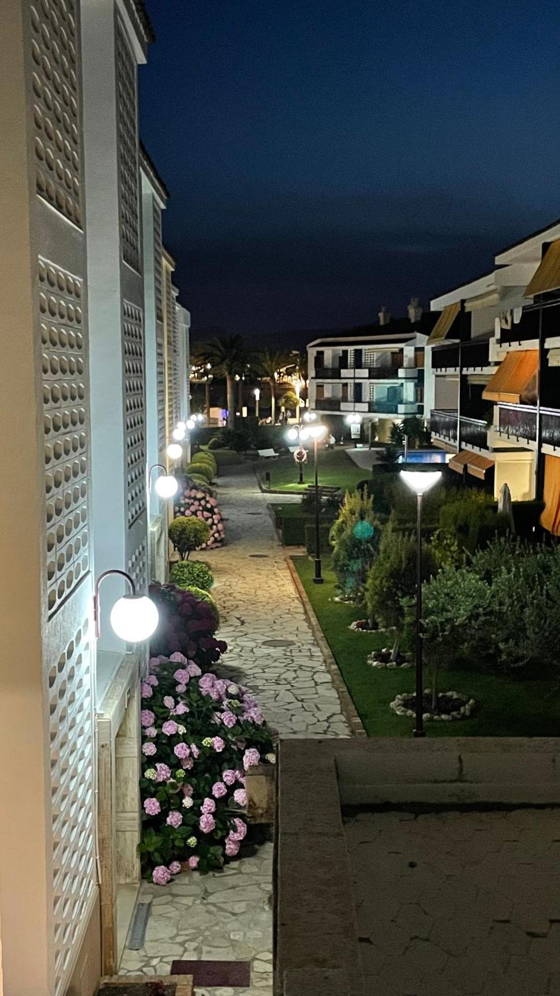 Precioso Apartamento Con Piscina Urbanizacion Playazul Cambrils Exterior photo